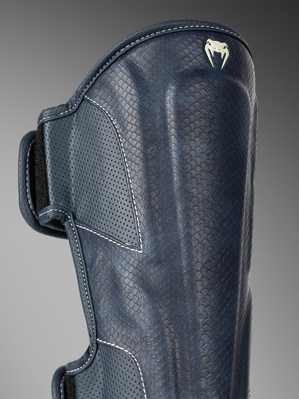 Щитки Venum Impact Evo Scales Midnight Blue