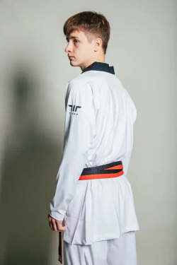 Добок WT Tusah Evo Uniform Male Dan