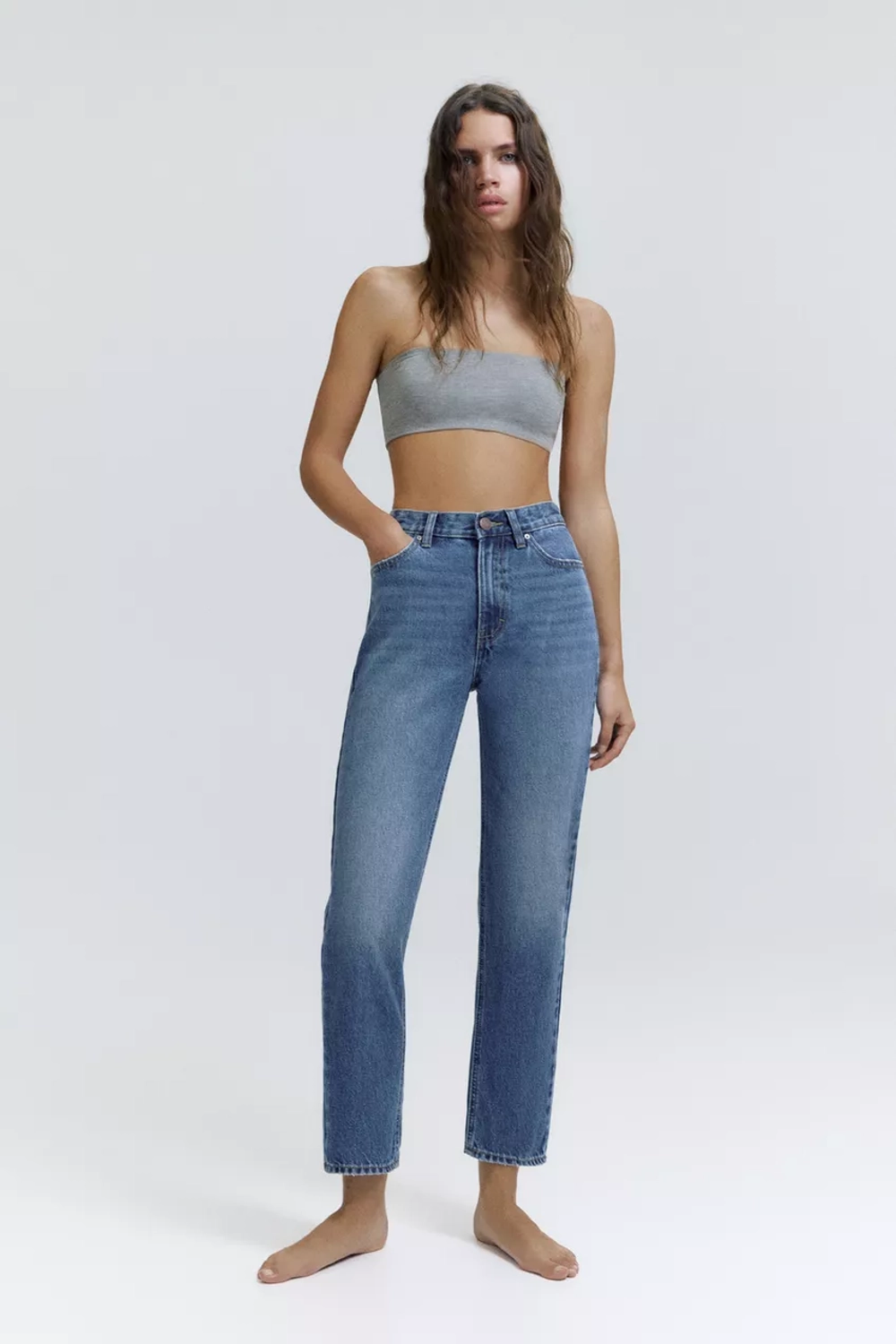 Джинсы Mom Fit с высокой талией - PULL&BEAR