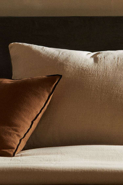 ZARA HOME ЛЬНЯНОЙ ЧЕХОЛ ДЛЯ ДЕКОРАТИВНОЙ ПОДУШКИ, ПЕСОЧНЫЙ