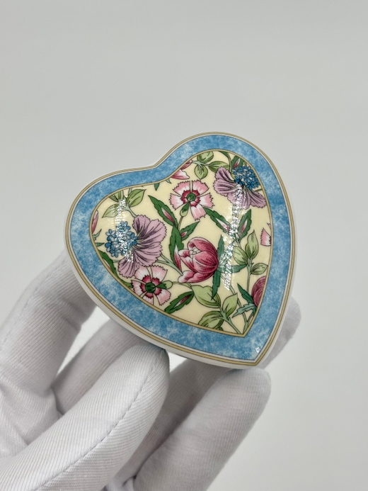 Шкатулка Wedgwood, Sarah