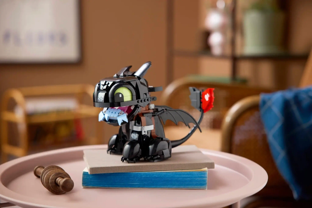 Конструктор LEGO Icons 10375 Как приручить дракона: Беззубик