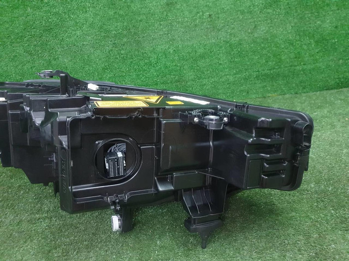 Фара левая BMW X7 G07 (2019-2022) Laser Light