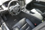 Volvo S90 Momentum Pro