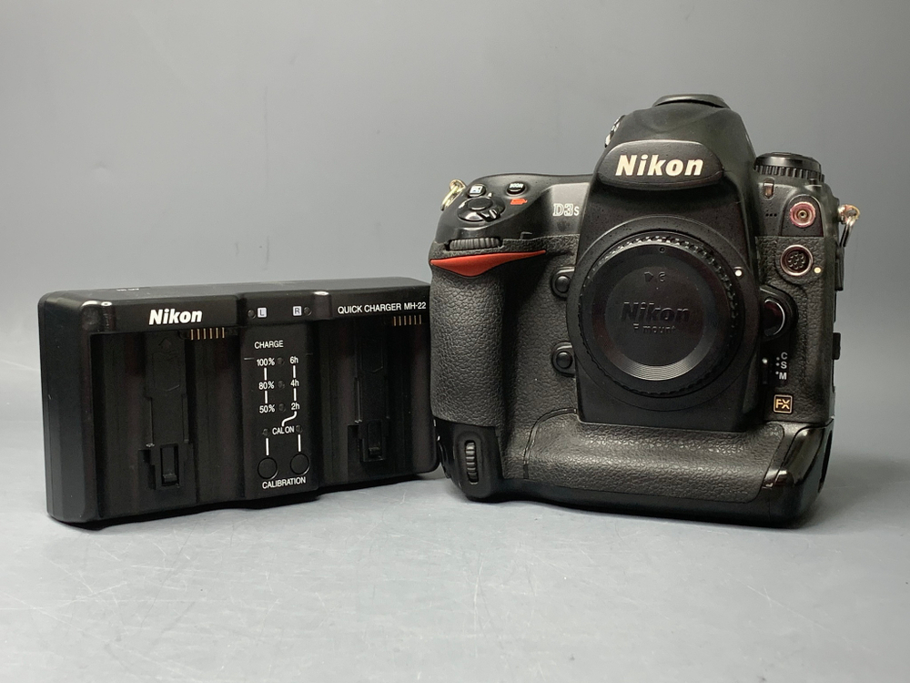 Nikon D3S Body 792.580 Кадров