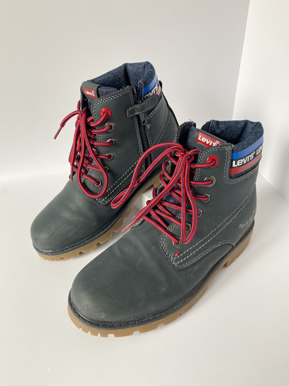Ботинки Levis, 36