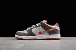 Купить Crushed DC Skate Shop x Nike SB Dunk Low Brown White в Москве