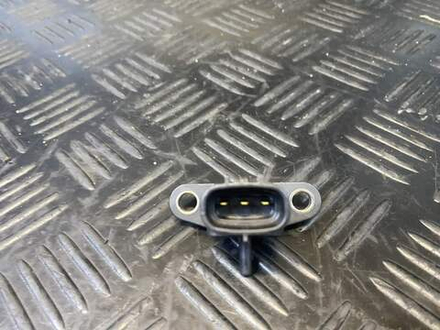 Датчик вакуумный Yamaha TDM900 RN08 2002 5PS-82380