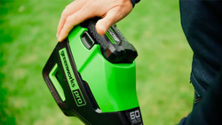 Триммер аккумуляторный Greenworks Арт. 2108407, 60V, 40 см, бесщеточный с велосипедной ручкой
