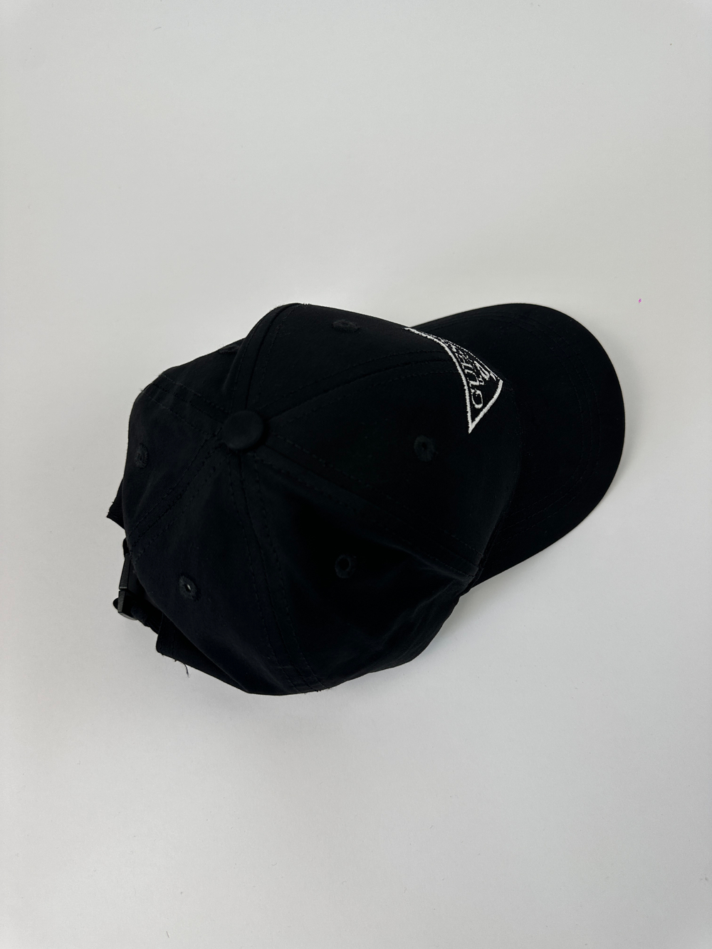 Бейсболка Guess