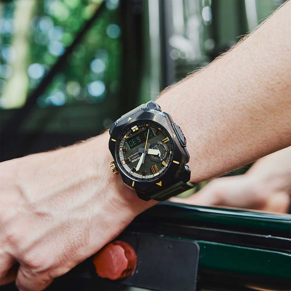 Часы Casio PRW-6900Y-3E