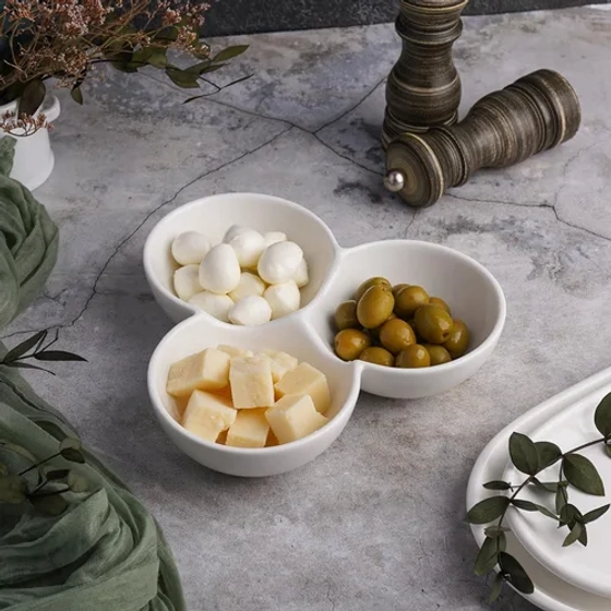 Менажница 20*16 см h4,5 см 3 отделения белая фарфор NEW P.L. Proff Cuisine [4]