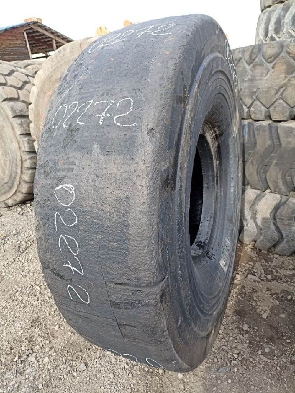 18.00-25 Nokian Mine king шина б/у