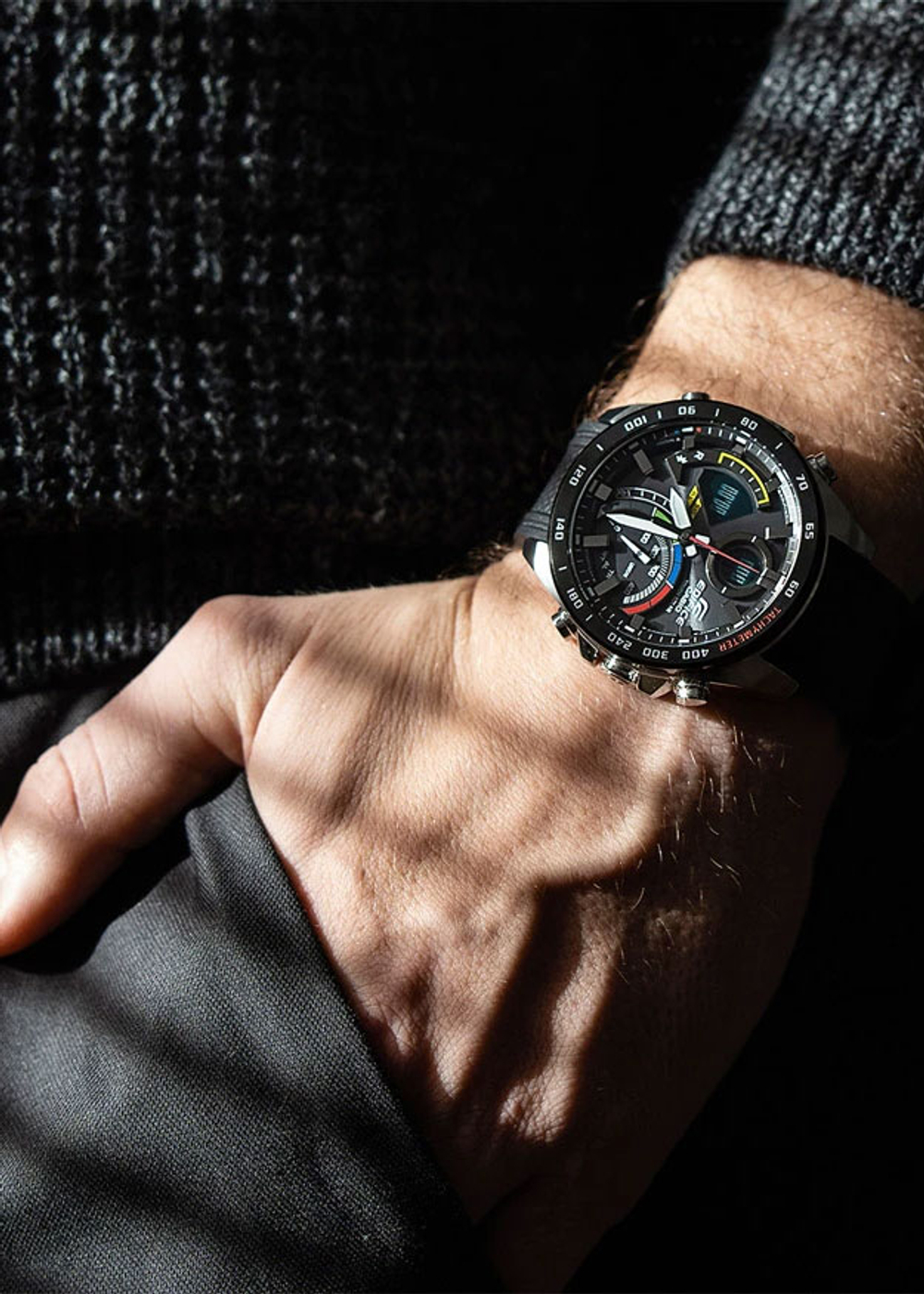 Часы Casio ECB-900MP-1A