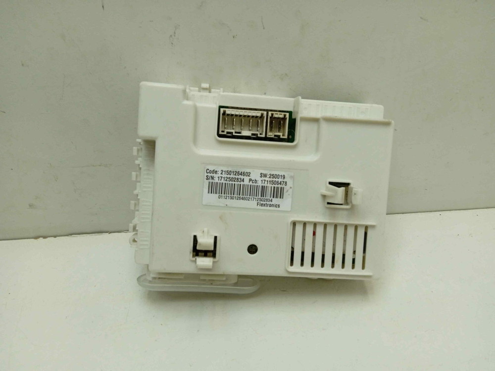 VMSL501B кт177 Электронный модуль для стиральной машины Hotpoint-Ariston 21501264602 б/у