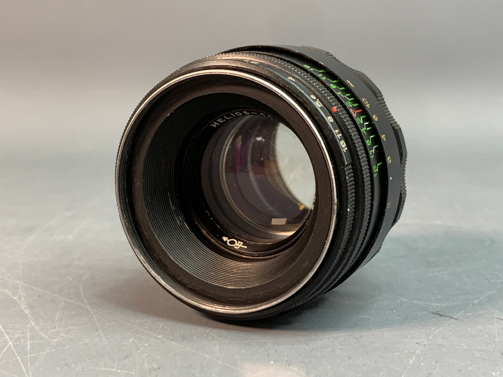 Helios-44-2 2/58 царапины на передней линзе