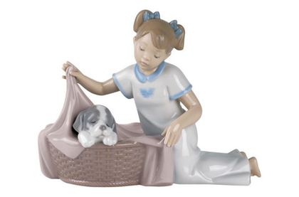Фигурка 15х21х11см NAO Время спать