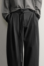 БРЮКИ BALLOON FIT С РЕМНЕМ И ЗАЩИПАМИ — ZARA