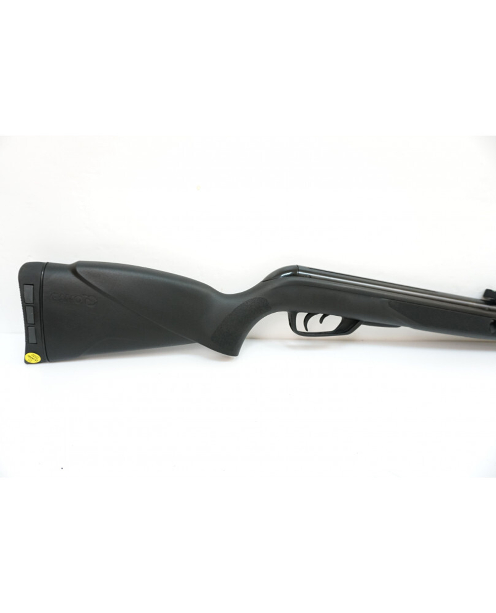 Винтовка пневматическая GAMO BLACK SHADOW (3 дж)