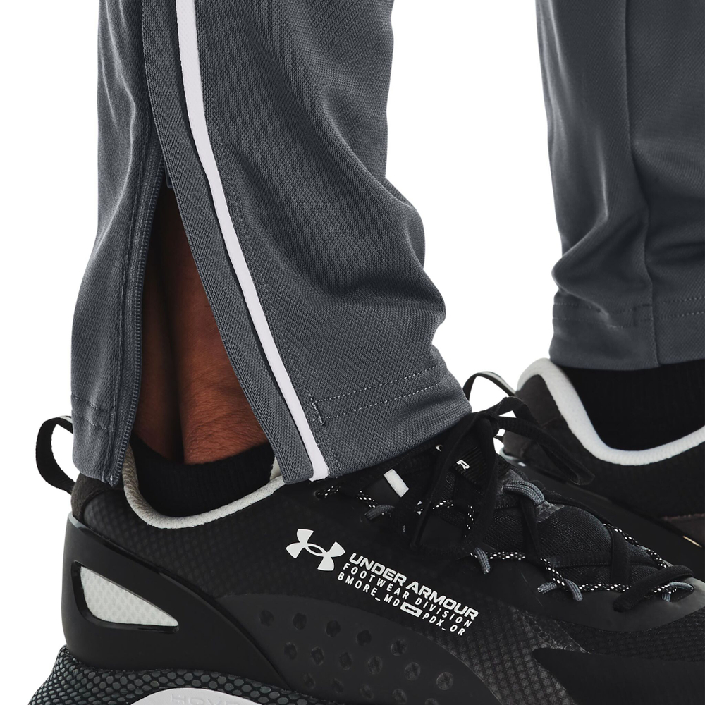 Мужские теннисные штаны Under Armour Pique Track Training Pants Men - Grey