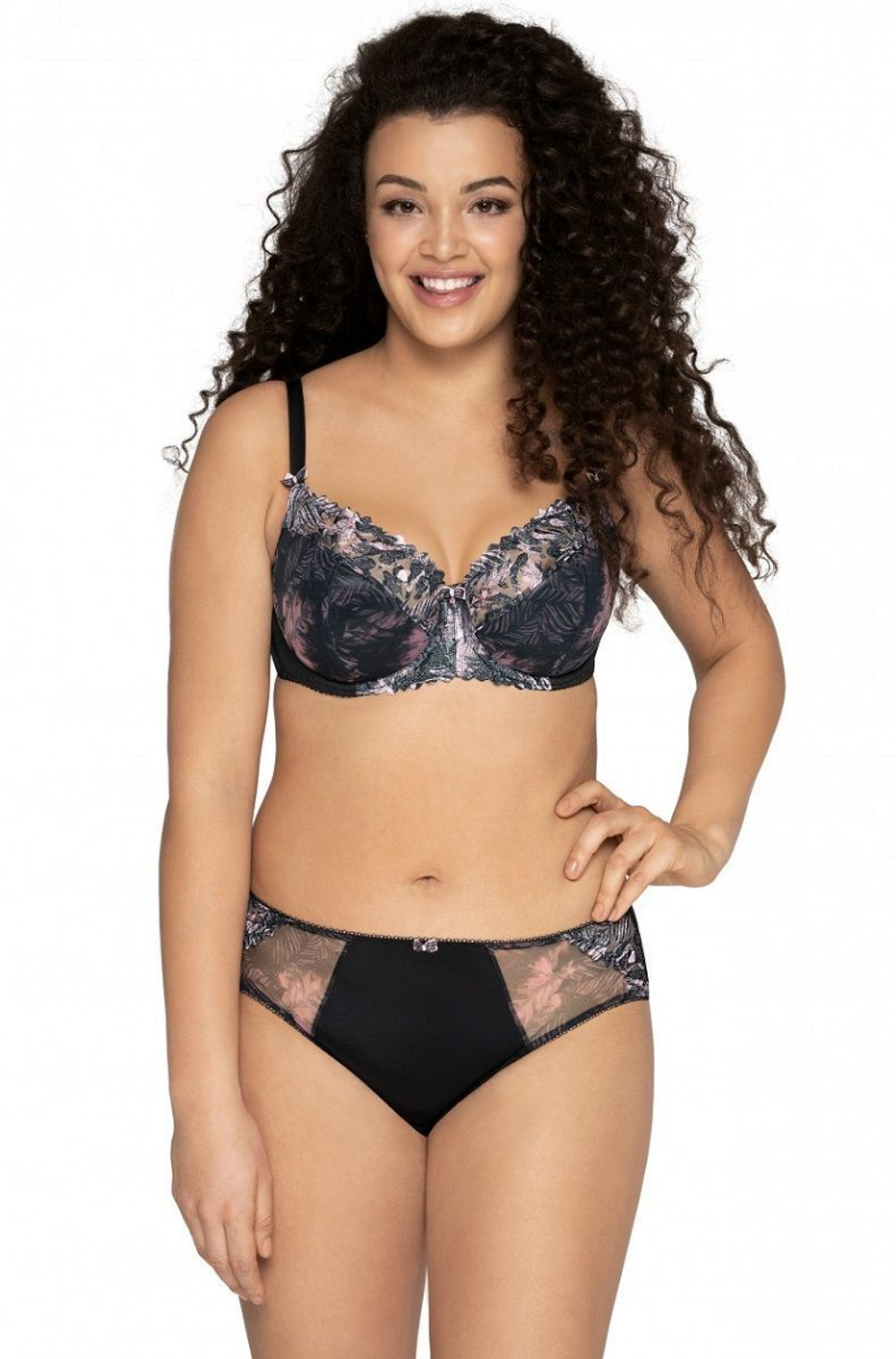 Бюстгальтер plus size на тонком поролоне с трехцветной вышивкой (Размер: 75L) (Цвет: черный)