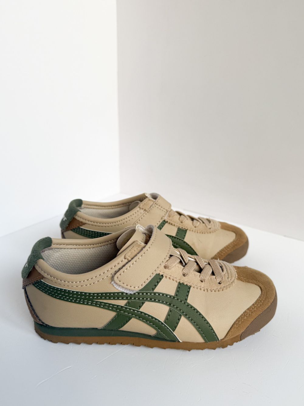Новые кроссовки Onitsuka Tiger, 28,5