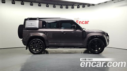 Land Rover Defender 110 P635 Octa — 2025