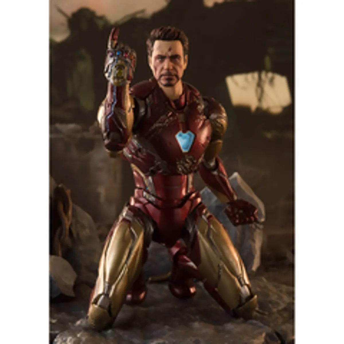Фигурка S.H.Figuarts Avengers Endgame: Iron Man (Mark 85) (