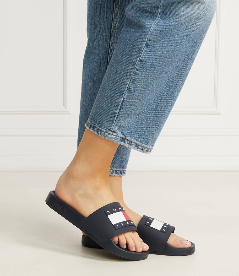Шлепанцы TOMMY JEANS FLAG POOL SLD ESS Tommy Jeans - темно-синий(EN0EN02115)