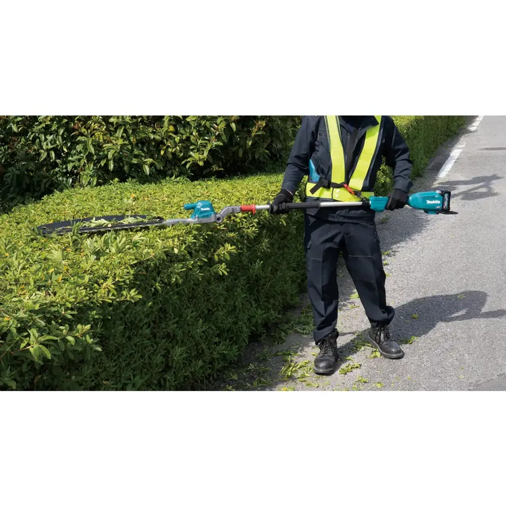 Аккумуляторный штанговый кусторез Makita UN001GZ
