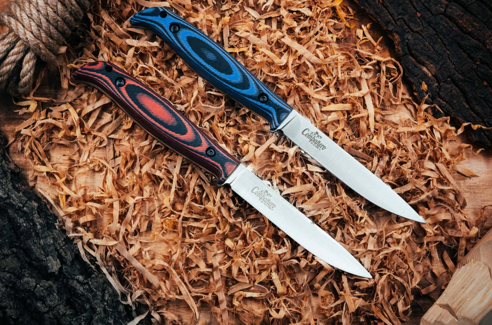 Туристический нож Companero AUS-10Co (Cryo) Black-Red G10