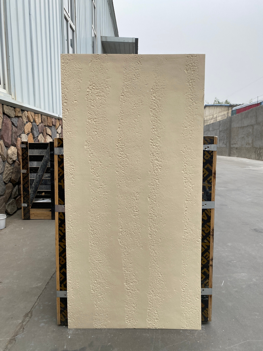 Rammed earth slab