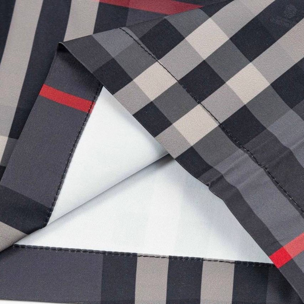 Шорты Burberry