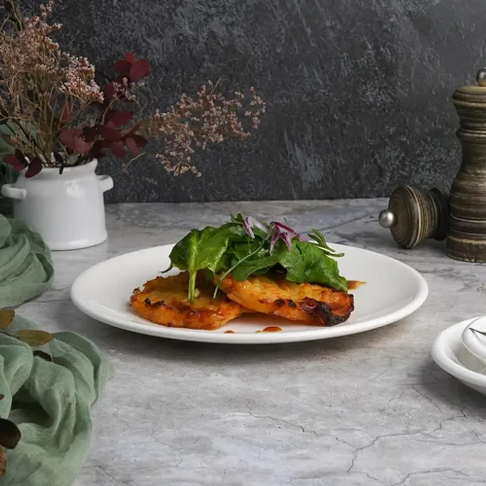 Тарелка d 23 см h2 см без борта белая фарфор P.L. Proff Cuisine [6]