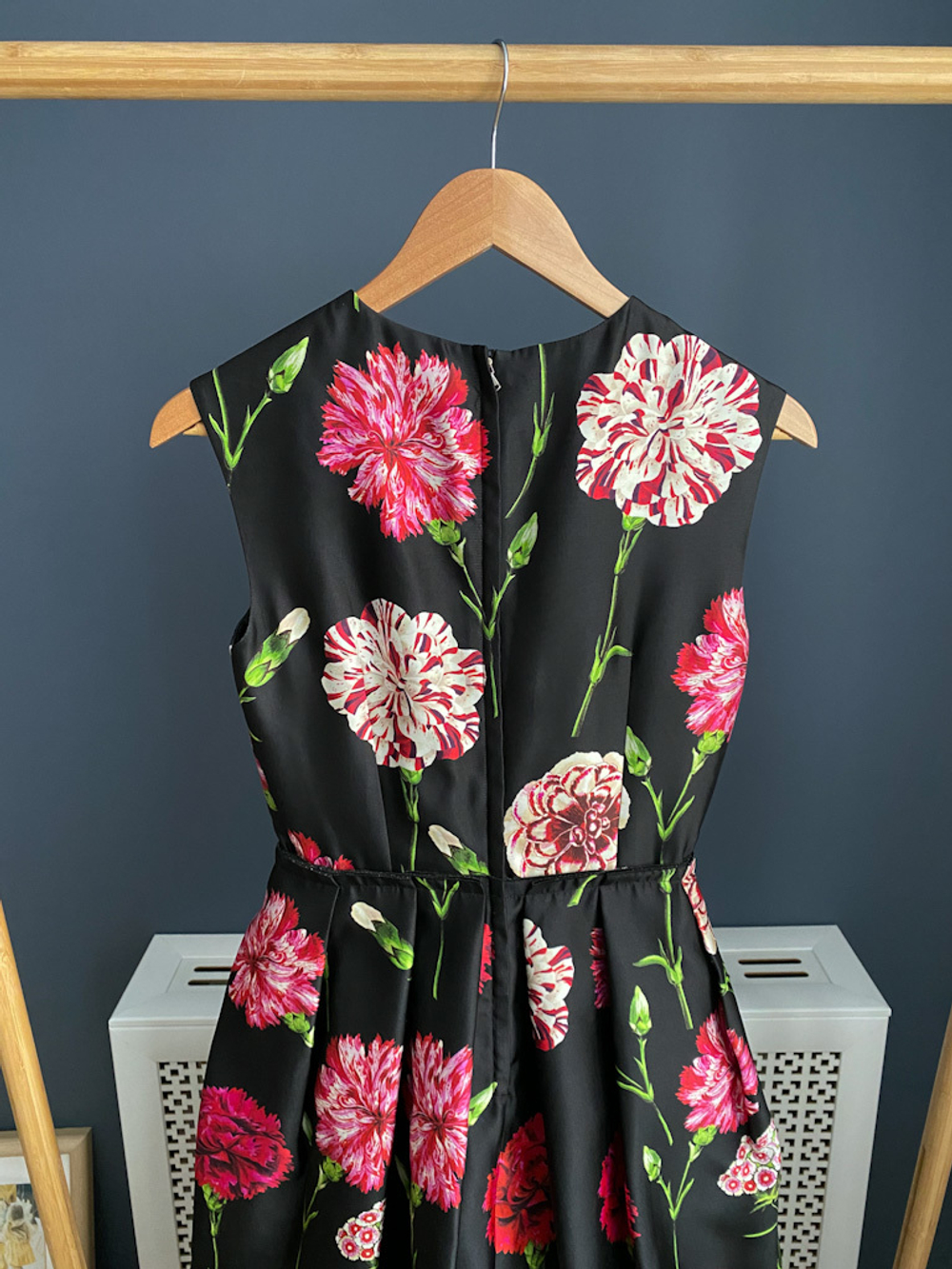 Шелковое платье Dolce&Gabbana, S