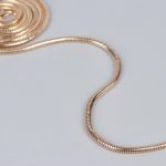 Цепочка-шнурок для сумки с карабинами железо d0,32смх120см золотой