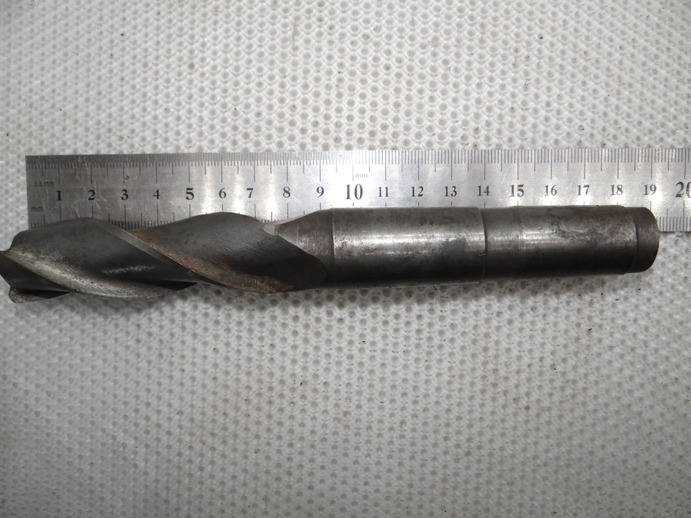Фреза к/х 23х77х180 z=3 к/м3 Р6М5