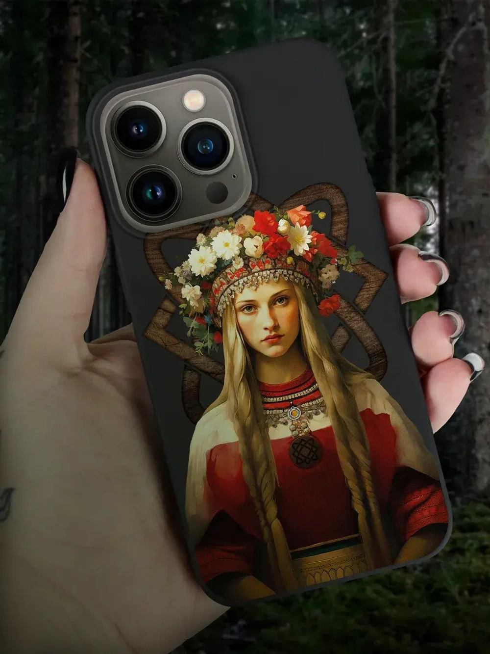 Чехол на iPhone 14 Pro с принтом