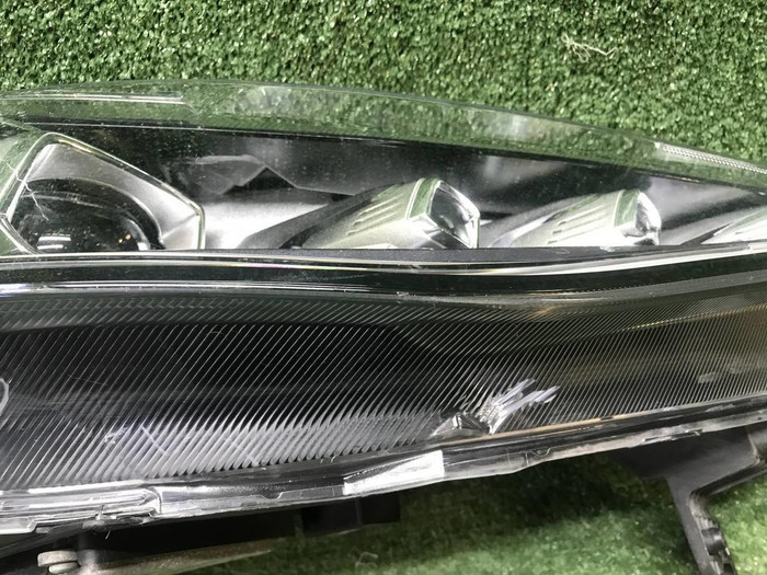 Фара правая Haval F7 (2018-2024) LED