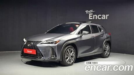 Lexus UX250h 2.0 F-Sport 2WD — 2024