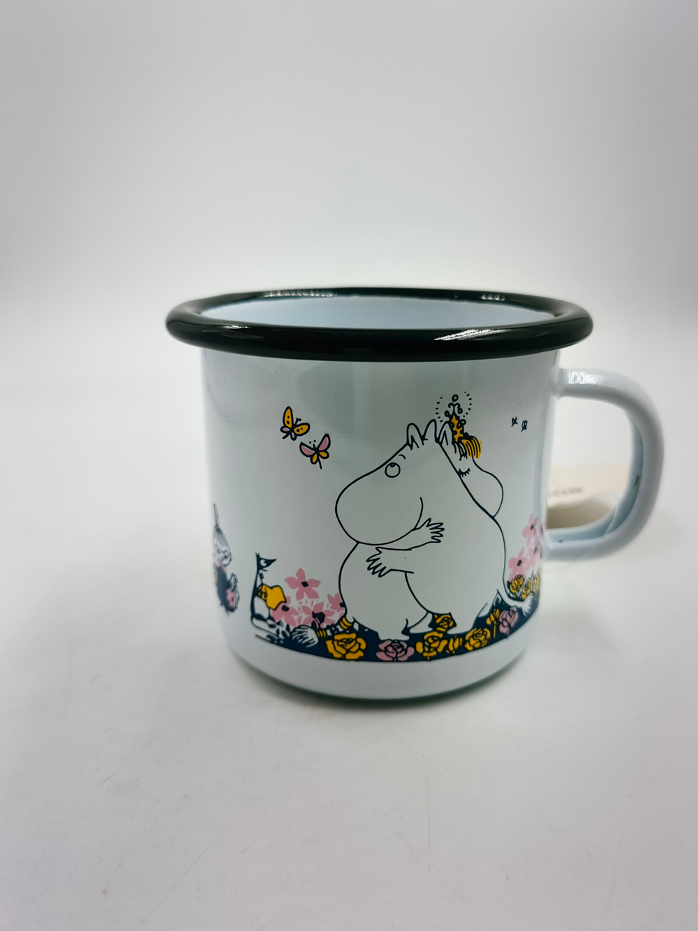 Эмалированная кружка Moomin "Объятия" с изображением Муми-троллей, белая, 250 мл (из Финляндии)