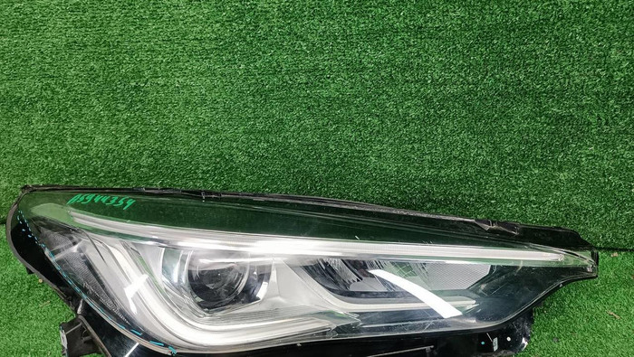 Фара правая Infiniti QX50 2 (2017-2025) LED