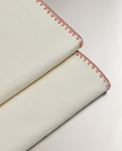 ZARA HOME ДЕТСКАЯ ПРОСТЫНЯ С ВЫШИВКОЙ, РОЗОВЫЙ