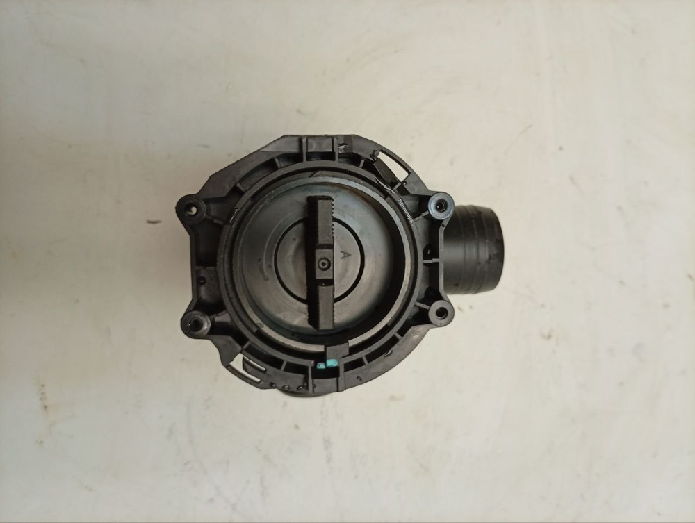 RST703DW кт18 Улитка для стиральных машин Indesit Ariston C00309709 б/у