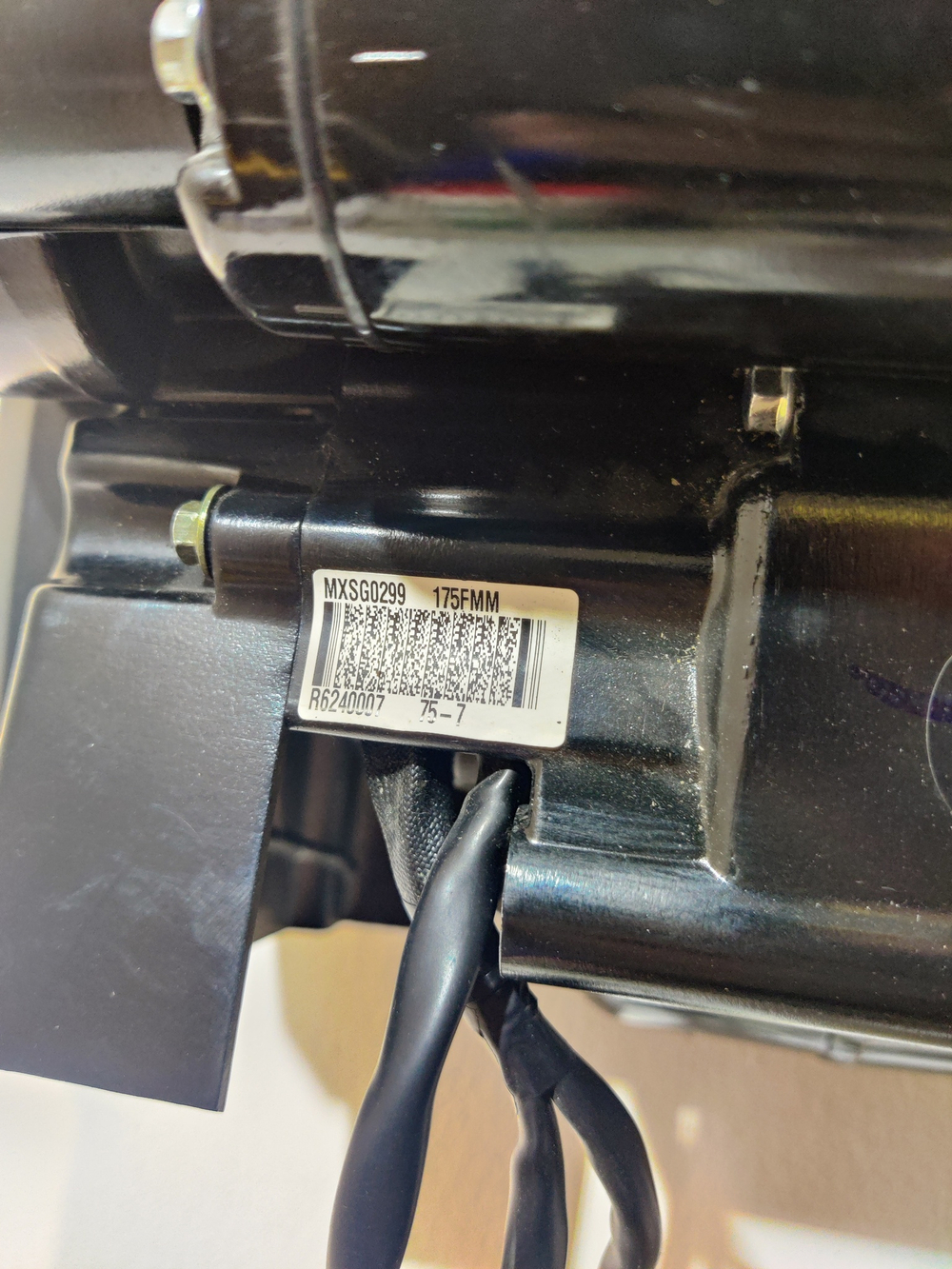 Двигатель 300см3 175FMM R6 (6 скоростей) с масл. охл. Motoland R1 300
