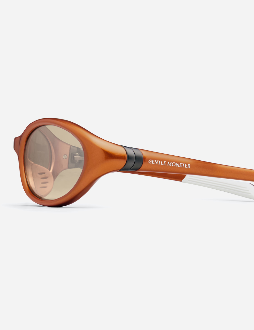 Солнцезащитные очки Gentle Monster Velo 4 "Orange"