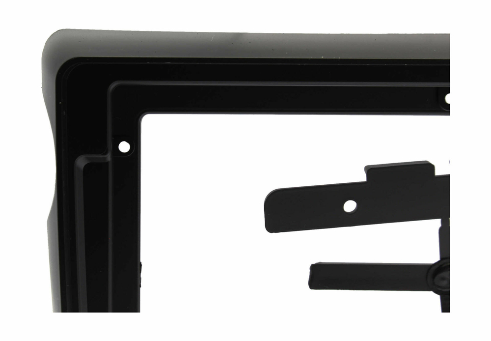 Переходная рамка магнитолы TOYOTA BB 2000-2005 9 дюймов
