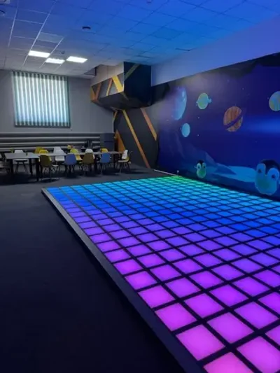 Интерактивный светодиодный пол «Арена Pixel battle» 96шт Максимальная комплектация 8,6 кв. м.