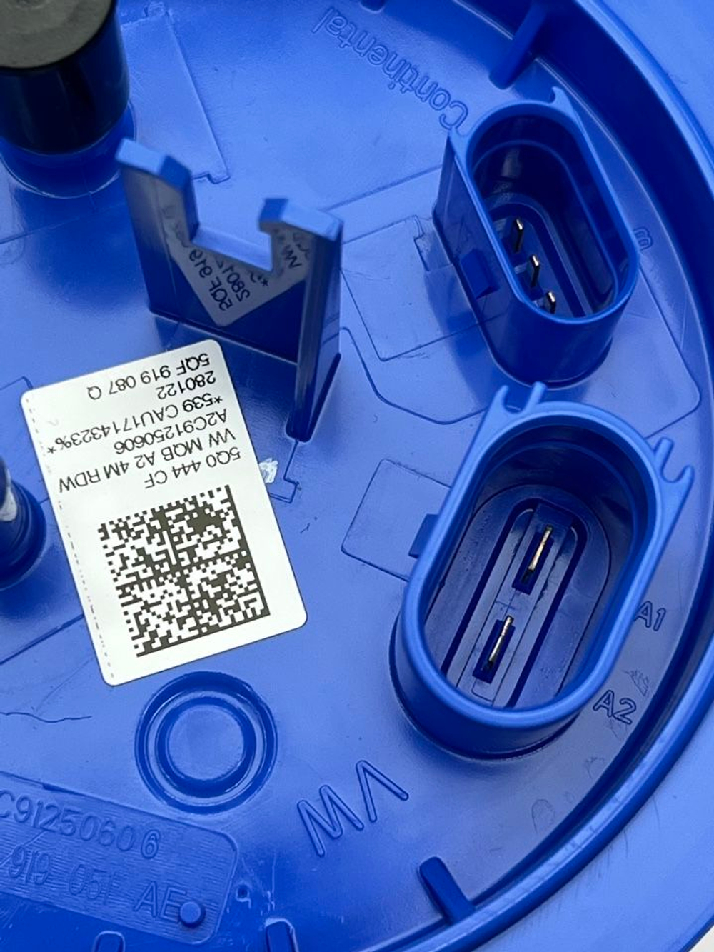 Hасоc тoпливный Тигуан в сборе Volkswagеn Тiguаn 2 (2016г.в -н.в.). 5QF919087Q. Оригинал.