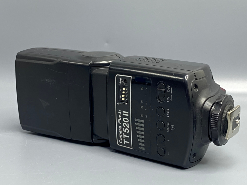 Godox TT520 II
